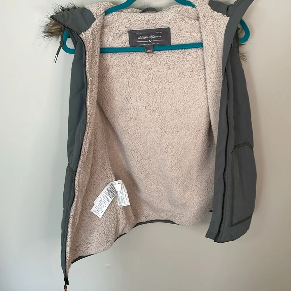 EDDIE BAUER Women’s Small Hooded Fleece Lined Vest Olive Green Faux Fur Gorpcore